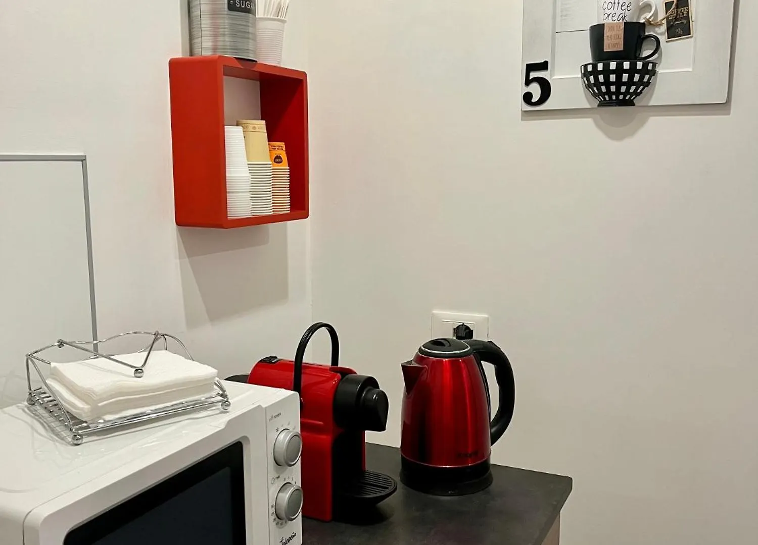 Pretty Tiburtina Room Roma Affittacamere